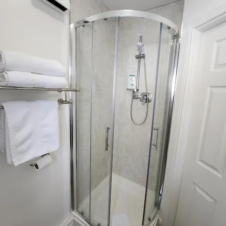 Park View With Free Minibar Tea&coffee