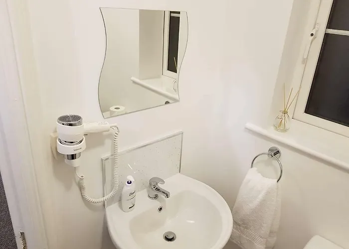 Park View With Free Minibar Tea&coffee Dublin